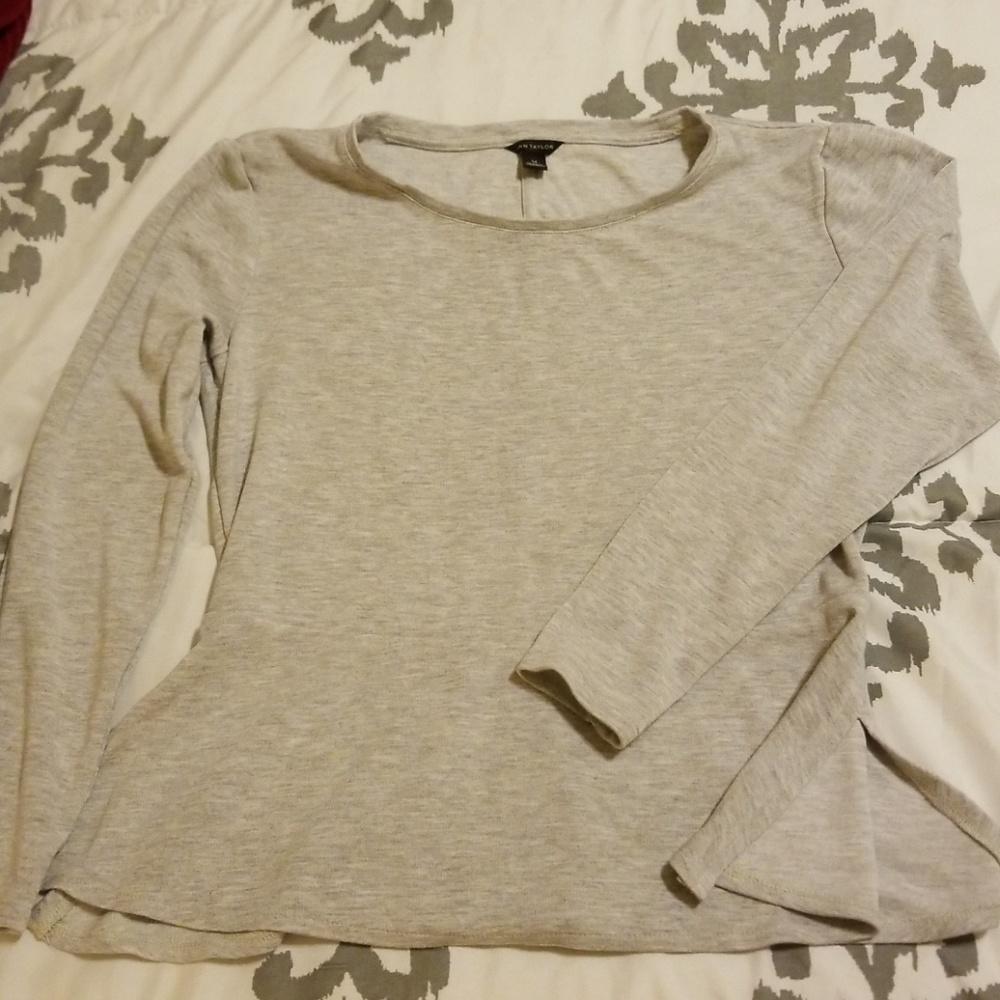 Pre Loved ❤heather grey, long sleeved, peplum